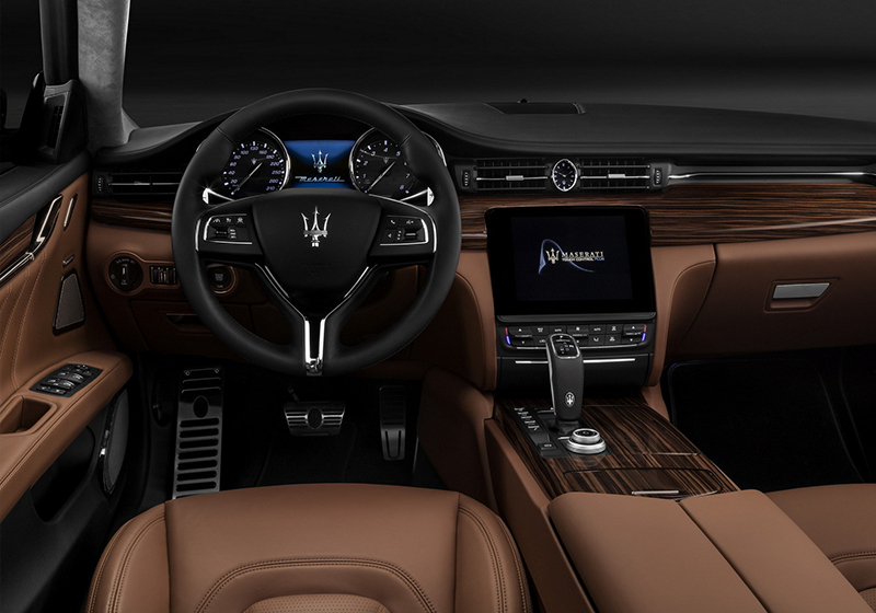 Maserati Quattroporte