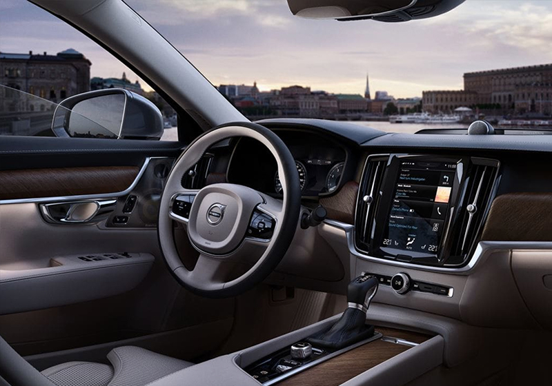 Volvo S90
