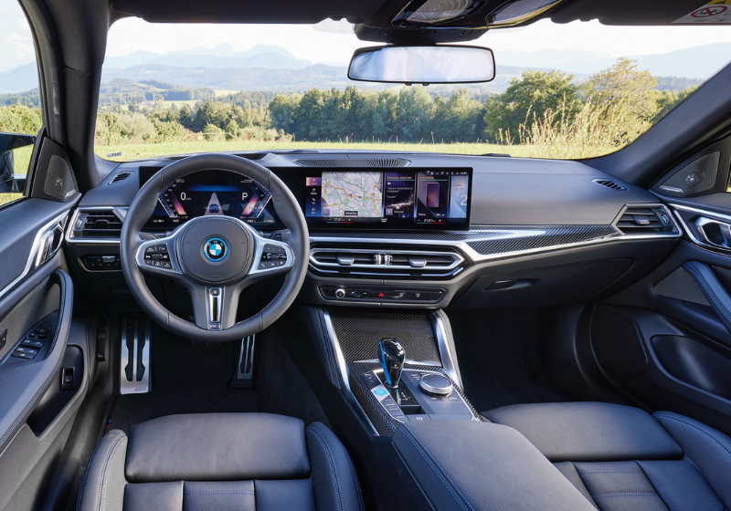 BMW i4