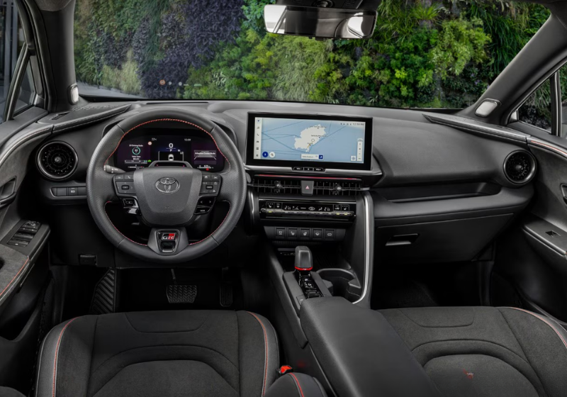 Toyota C-HR+